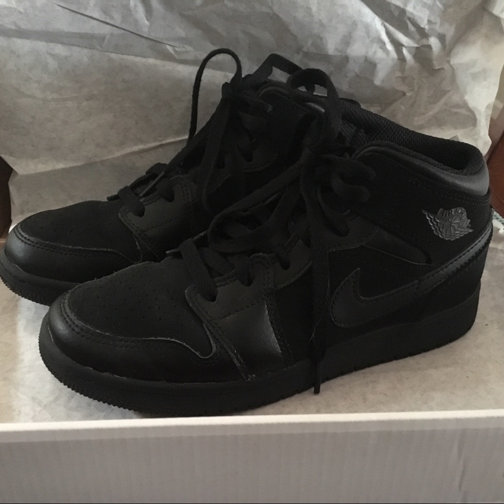 Nike Air Jordan kids/boys sneakers
